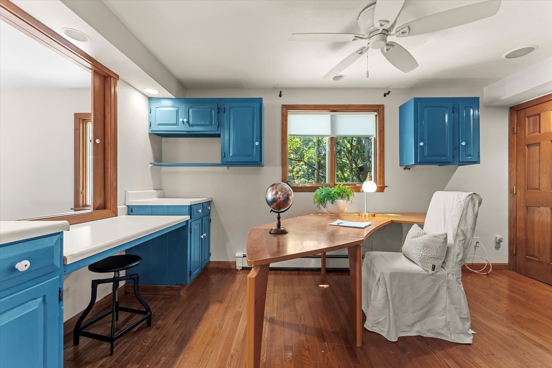 Single Family Residence at 91 Lake Shore Drive, West Brookfield MA 01585, photo 19 of 42