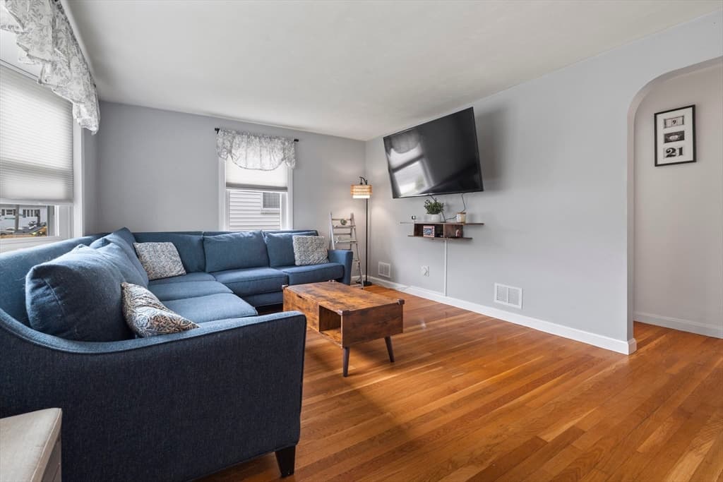 Single Family Residence at 92 Laurie Ave, Boston MA 02132, photo 3 of 24