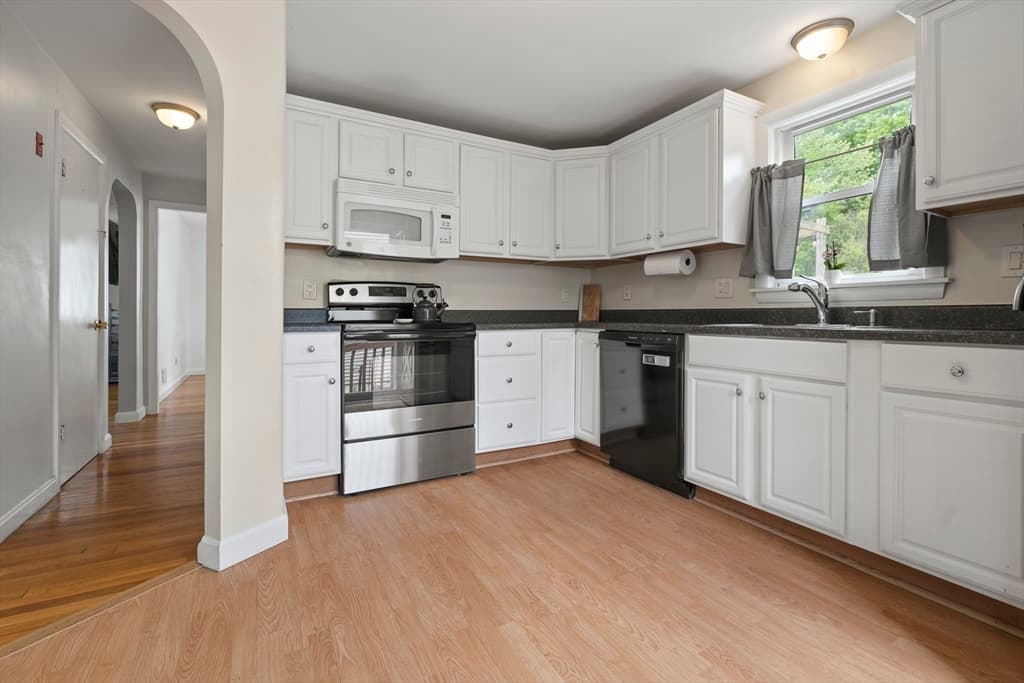 Single Family Residence at 92 Laurie Ave, Boston MA 02132, photo 5 of 24