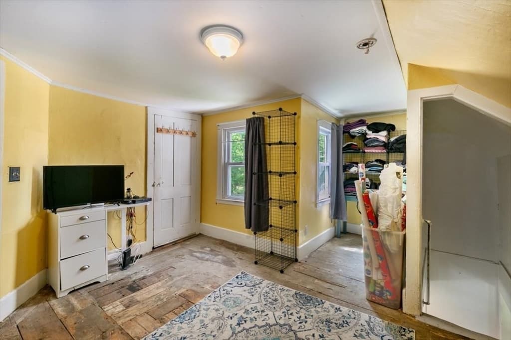 135 Hart St, Beverly MA 01915 photo 18