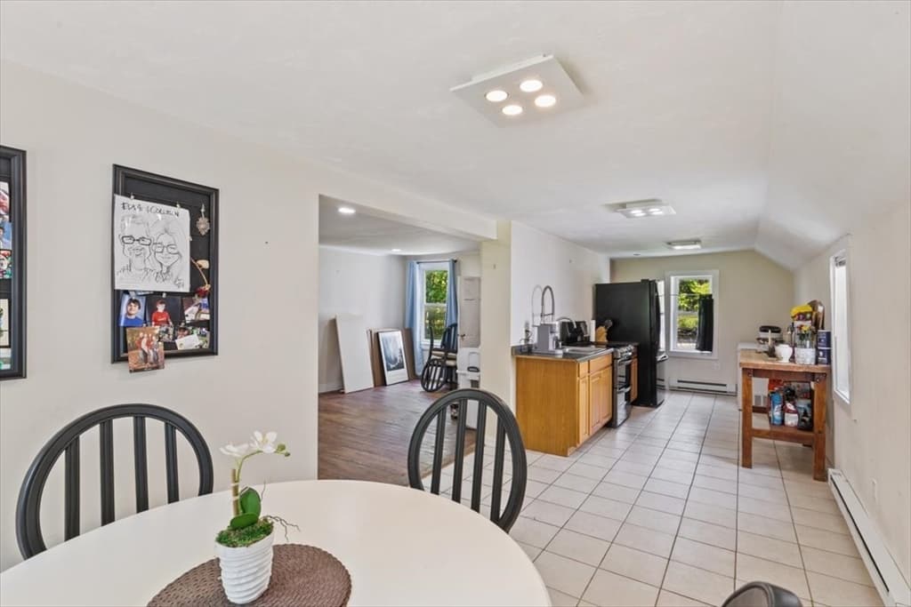 135 Hart St, Beverly MA 01915 photo 8