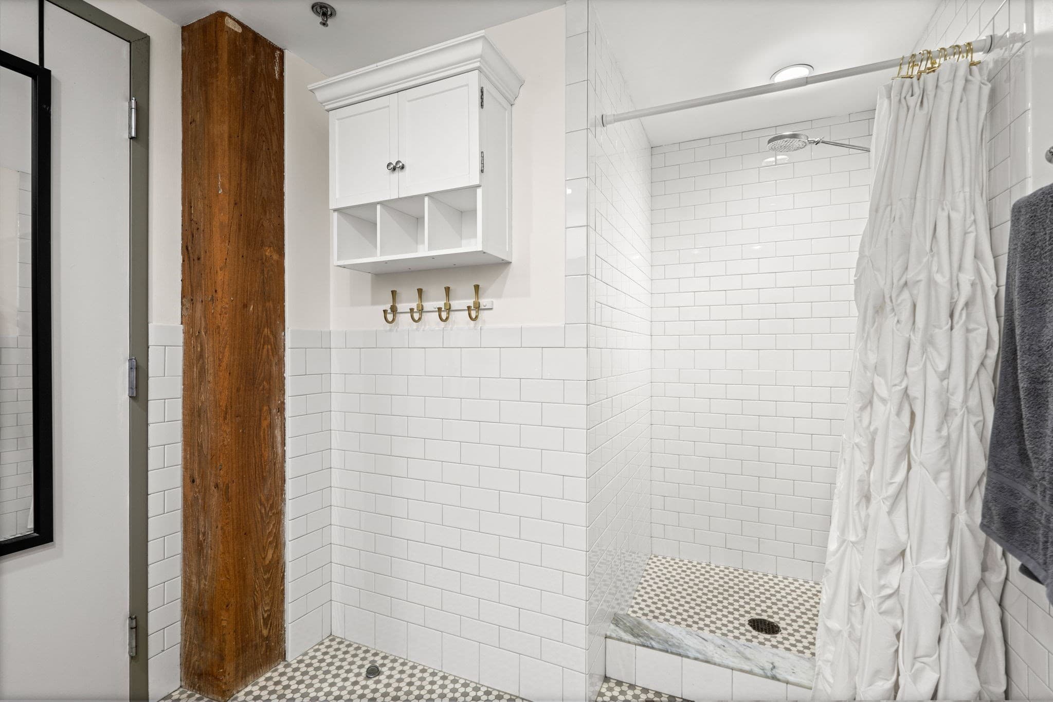 Condominium at 9 W Broadway # 301, Boston MA 02127, Boston, photo 18 of 38