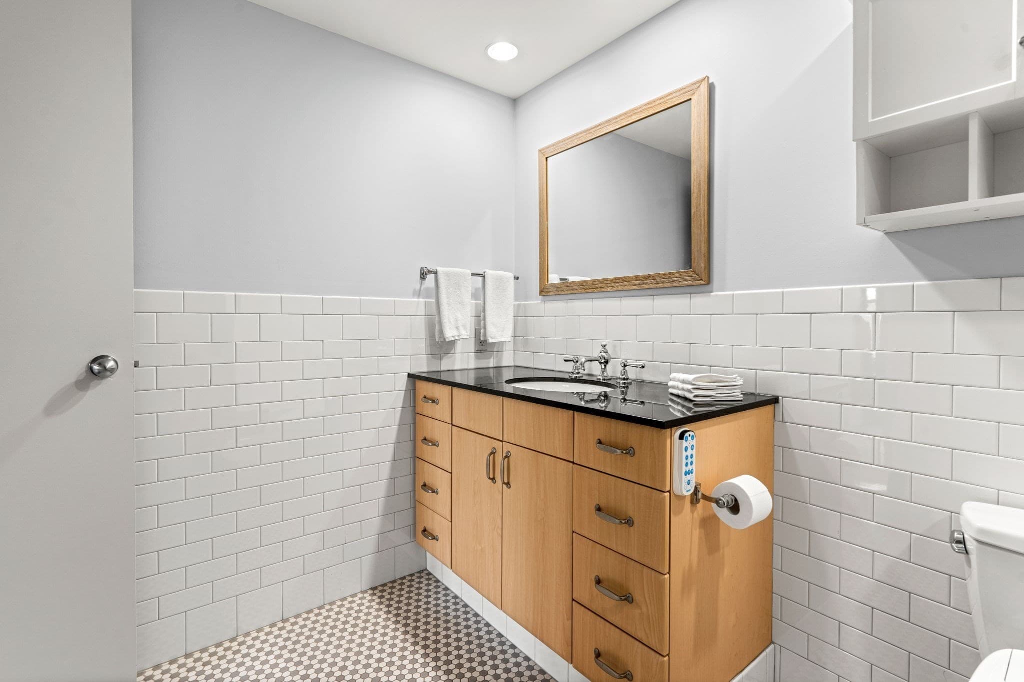 Condominium at 9 W Broadway # 301, Boston MA 02127, Boston, photo 25 of 38