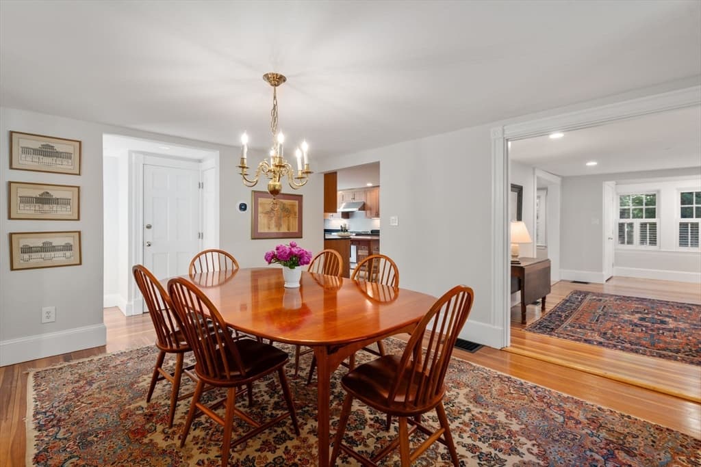 Single Family Residence at 8 Avon Rd, Wellesley MA 02482, photo 12 of 28