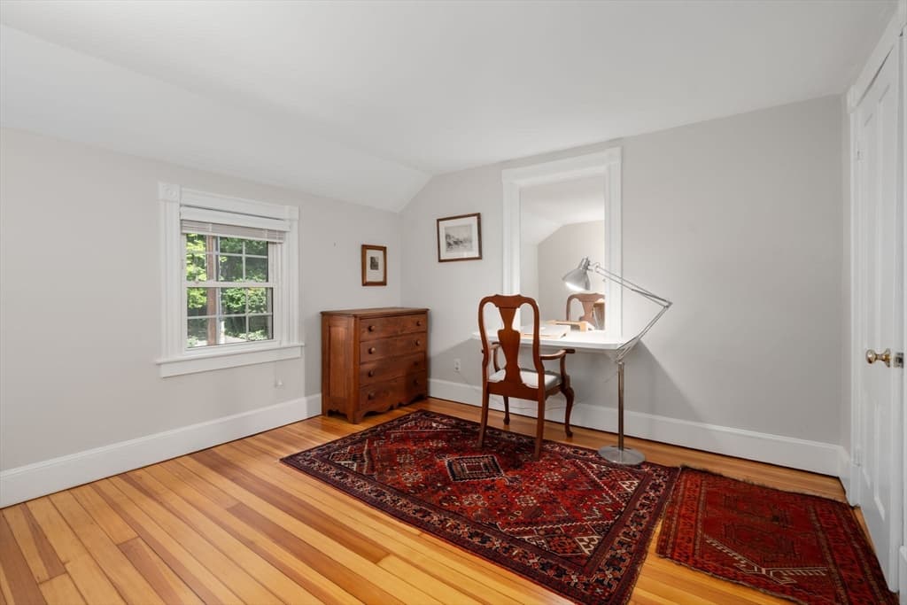 Single Family Residence at 8 Avon Rd, Wellesley MA 02482, photo 18 of 28