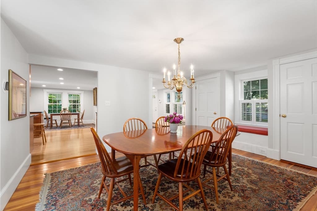 Single Family Residence at 8 Avon Rd, Wellesley MA 02482, photo 11 of 28
