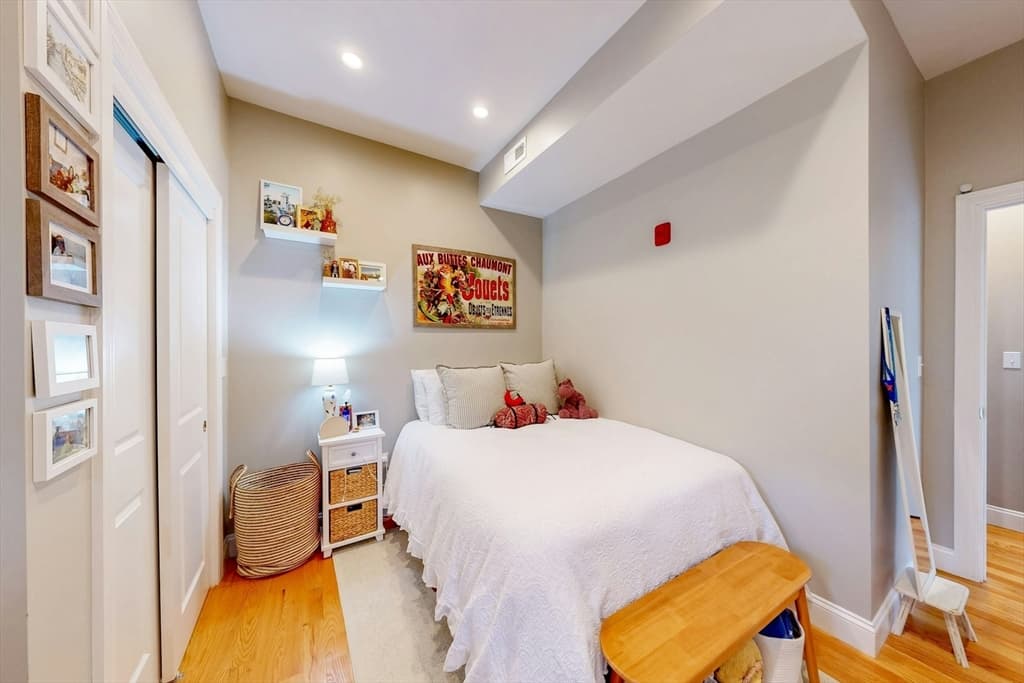 Condominium at 27 Thornley St # 2, Boston MA 02125, photo 23 of 31