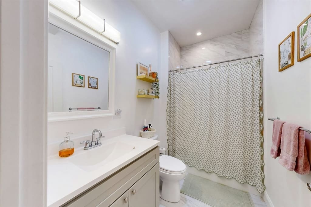 Condominium at 27 Thornley St # 2, Boston MA 02125, photo 16 of 31