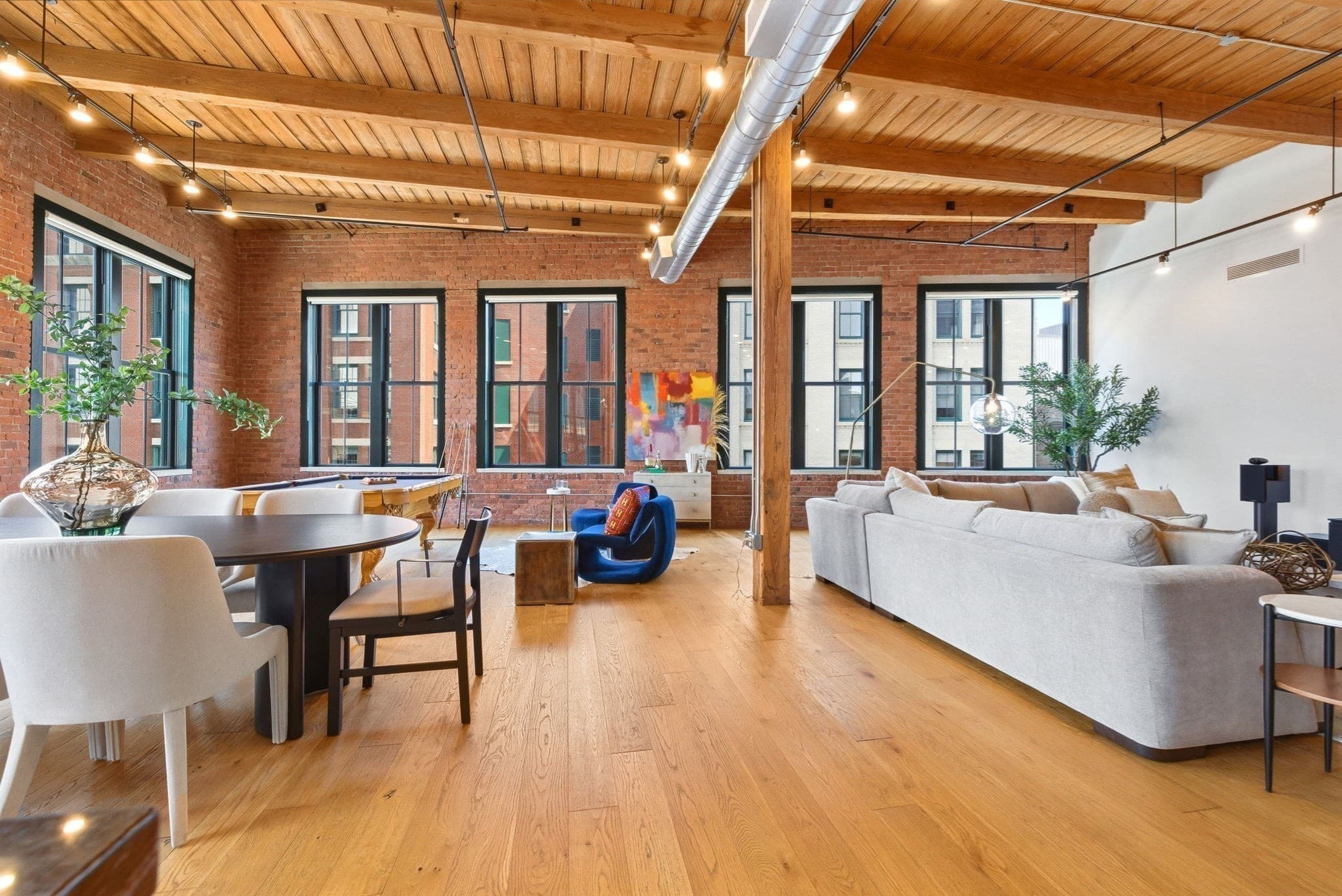 49 Melcher St, Boston MA 02210