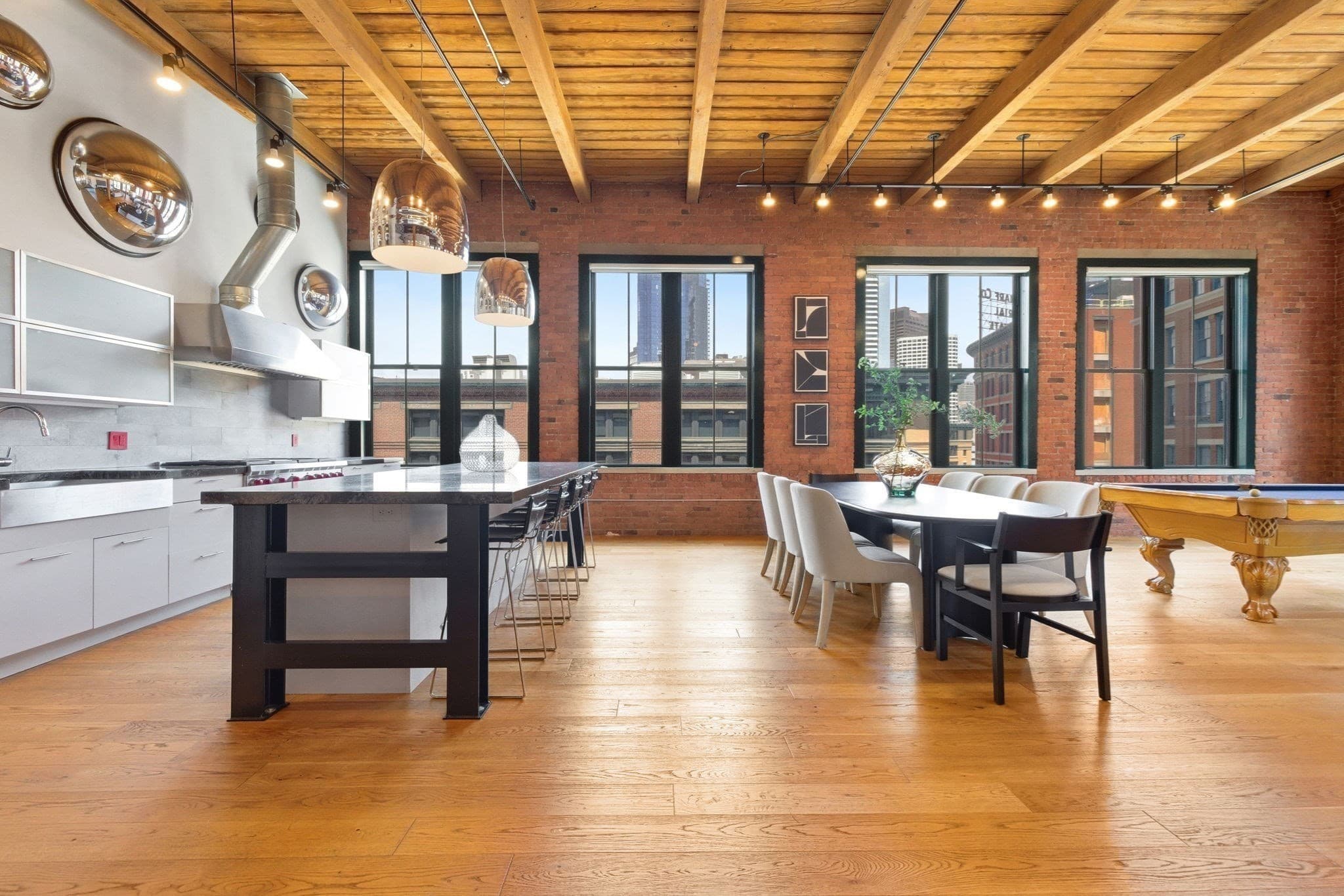 Condominium at 49 Melcher St, Boston MA 02210, photo 17 of 35