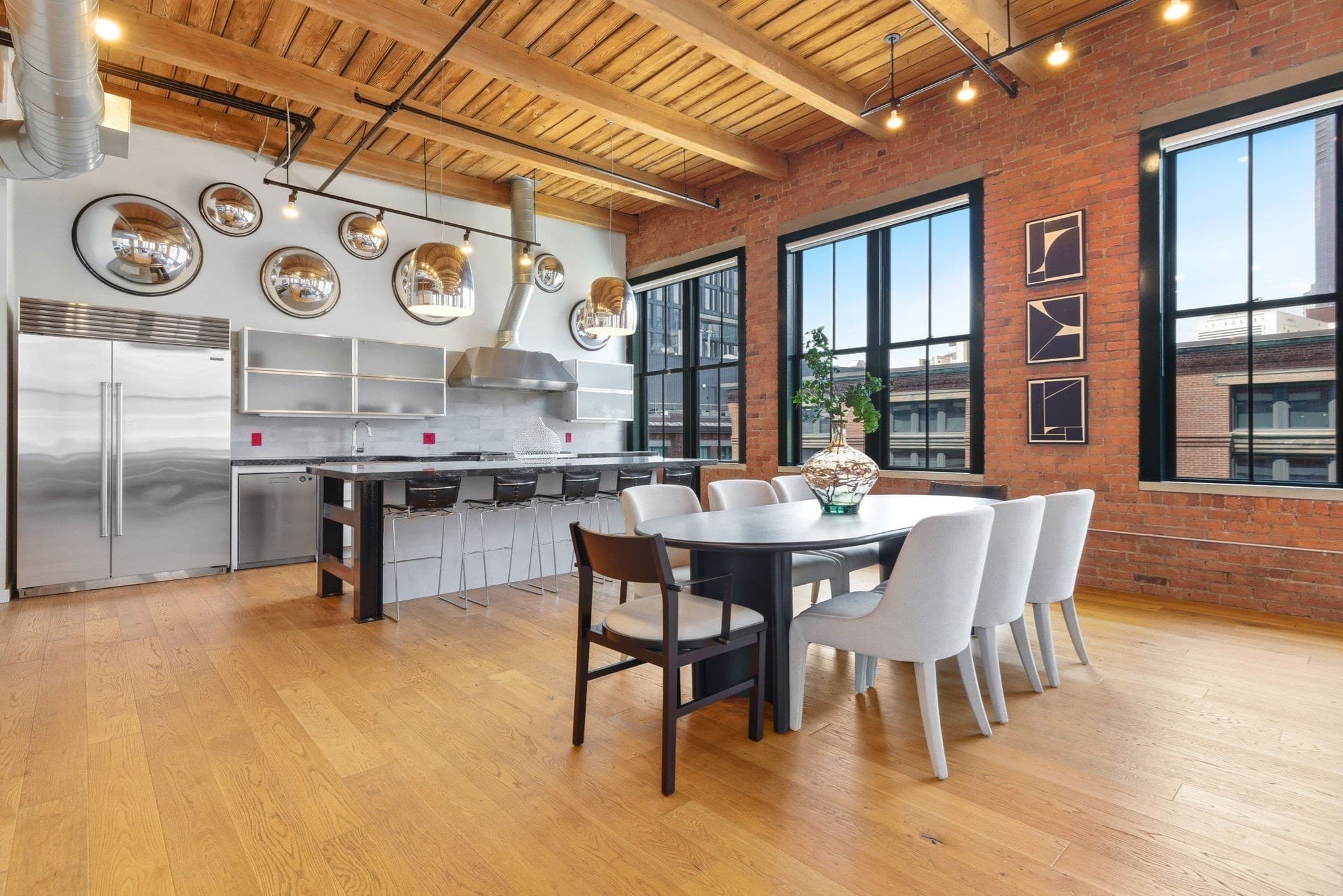 Condominium at 49 Melcher St, Boston MA 02210, photo 20 of 35
