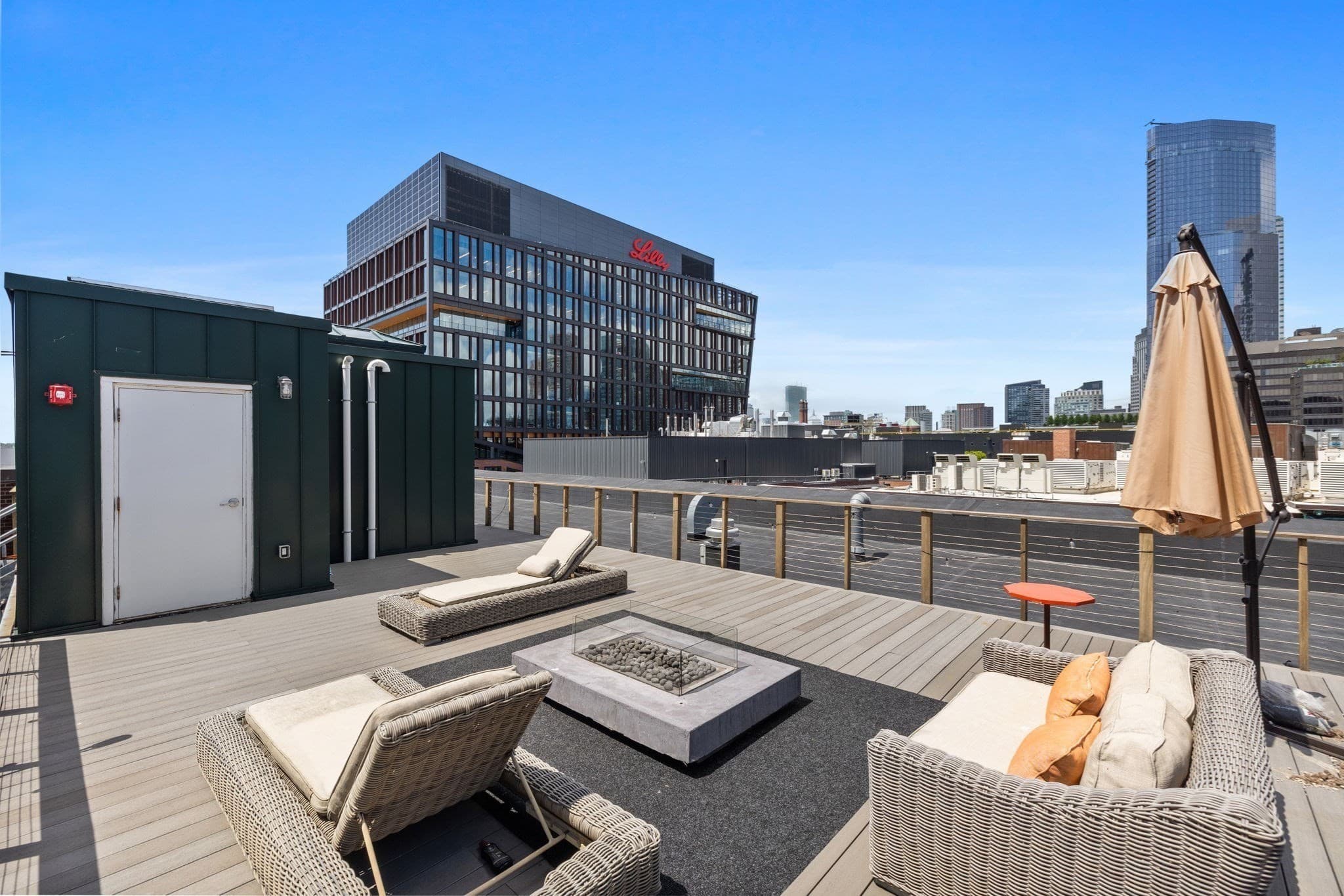 Condominium at 49 Melcher St, Boston MA 02210, photo 30 of 35
