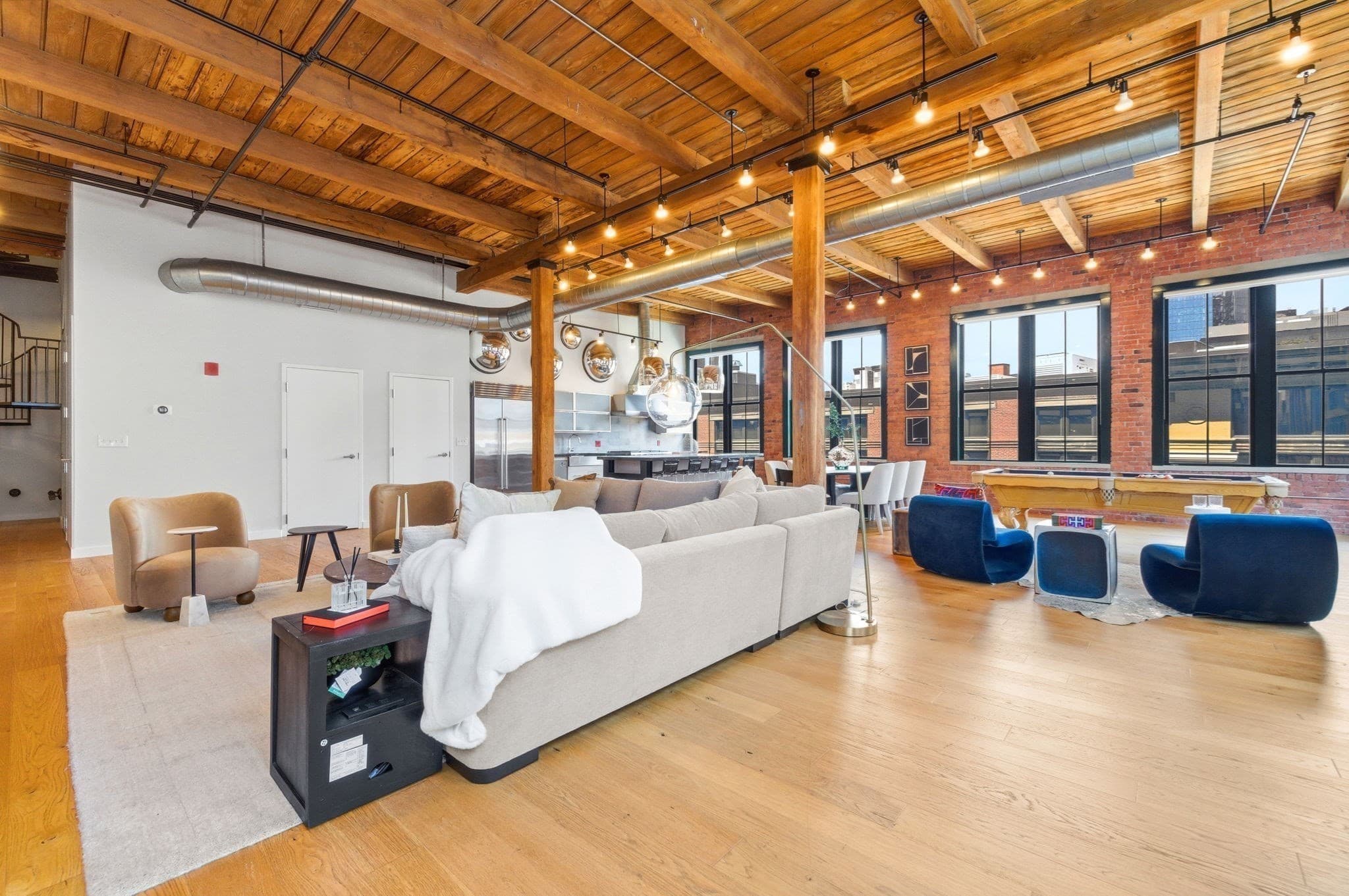 Condominium at 49 Melcher St, Boston MA 02210, photo 10 of 35