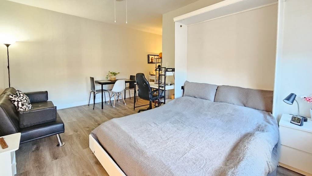 Condominium at 66 Queensberry # 420, Boston MA 02115, photo 7 of 11