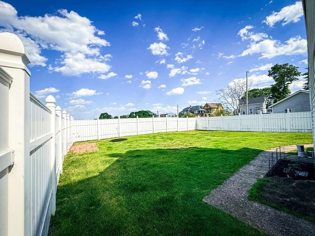 Multi Family at 66 Sunnyside Ave, Winthrop MA 02152, Winthrop, photo 8 of 42