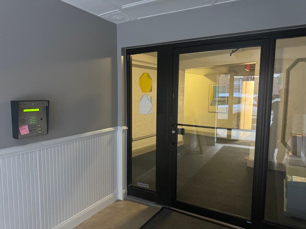 Condominium at 114 Strathmore Rd # 203, Boston MA 02135, photo 3 of 12