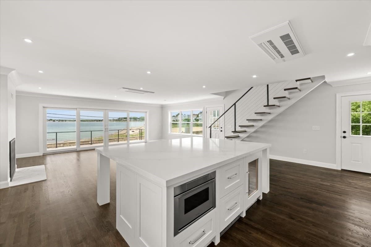 Single Family Residence at 153 Edgewater Drive, Quincy MA 02169, Quincy, photo 15 of 42