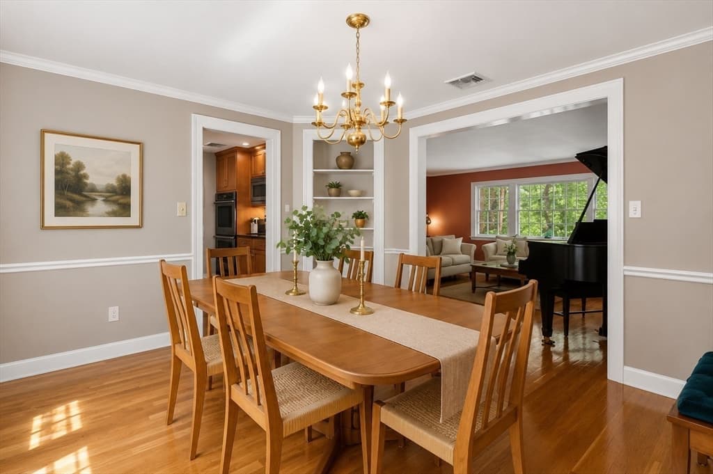 Single Family Residence at 22 Tanglewood Road, Wellesley MA 02481, photo 12 of 30