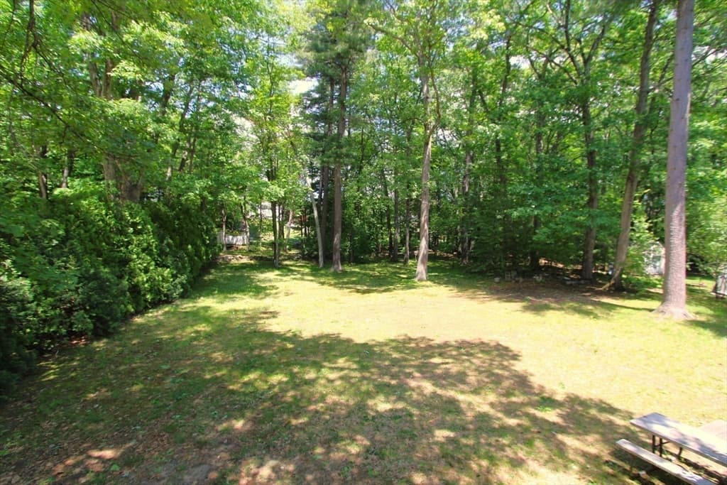 Single Family Residence at 82 Pine Valley Dr, Dracut MA 01826, photo 13 of 41