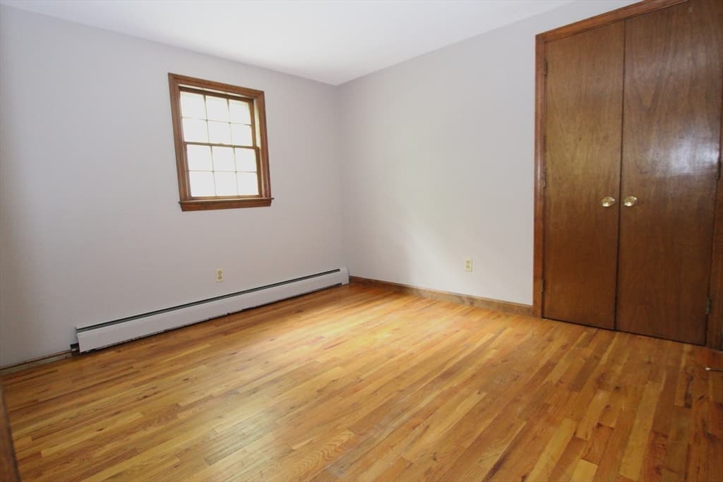 Single Family Residence at 82 Pine Valley Dr, Dracut MA 01826, photo 34 of 41