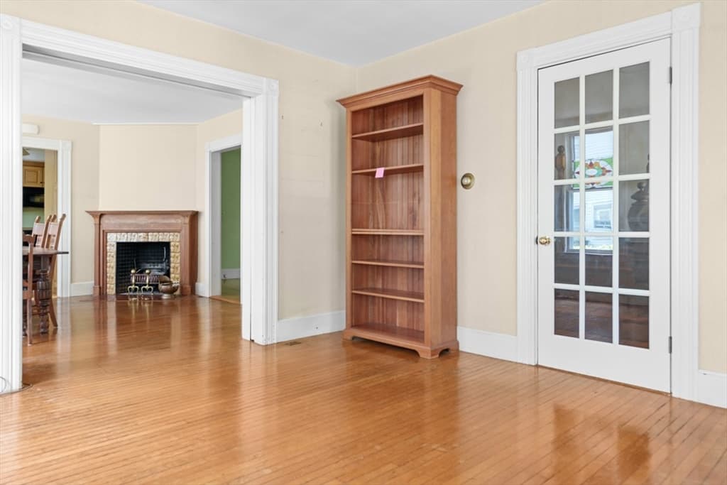 Single Family Residence at 20 Riverview Ave, Waltham MA 02453, photo 9 of 42