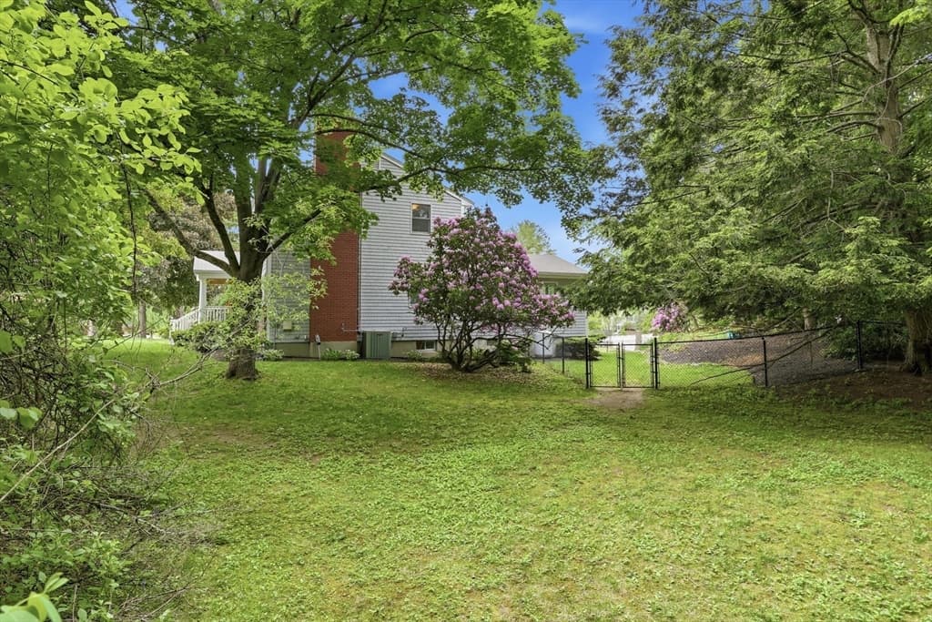 Single Family Residence at 6 Hillcrest Rd, Bedford MA 01739, photo 30 of 34
