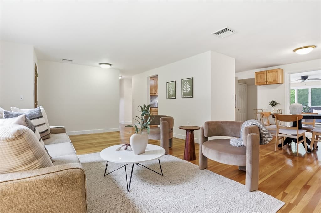 Single Family Residence at 6 Hillcrest Rd, Bedford MA 01739, photo 11 of 34