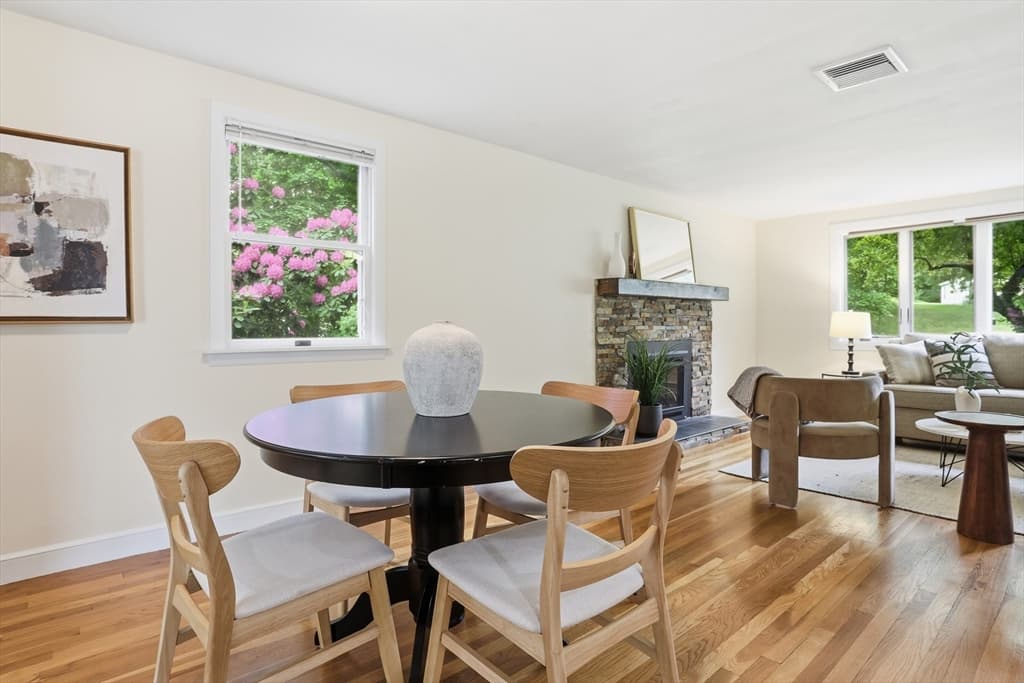 Single Family Residence at 6 Hillcrest Rd, Bedford MA 01739, photo 8 of 34