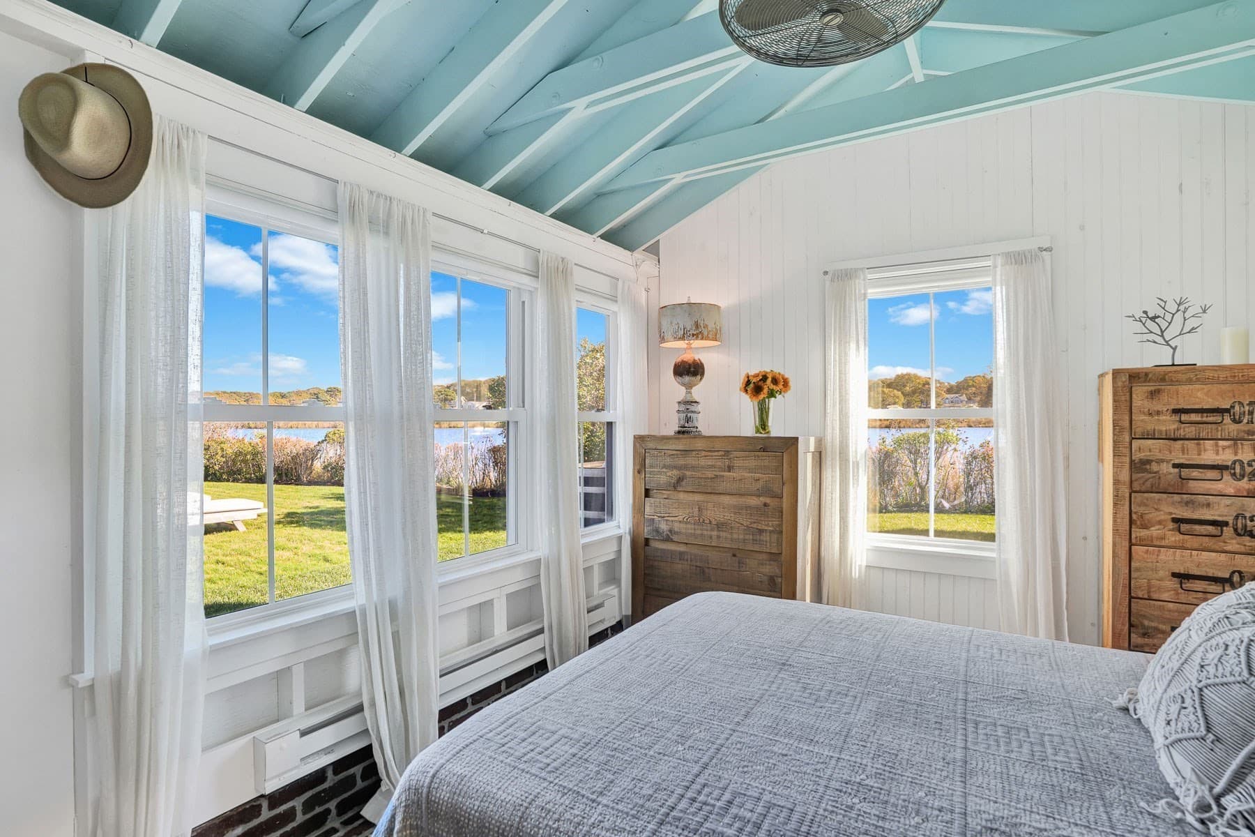 Single Family Residence at 312 East Chop Drive, Oak Bluffs MA 02557, photo 17 of 37