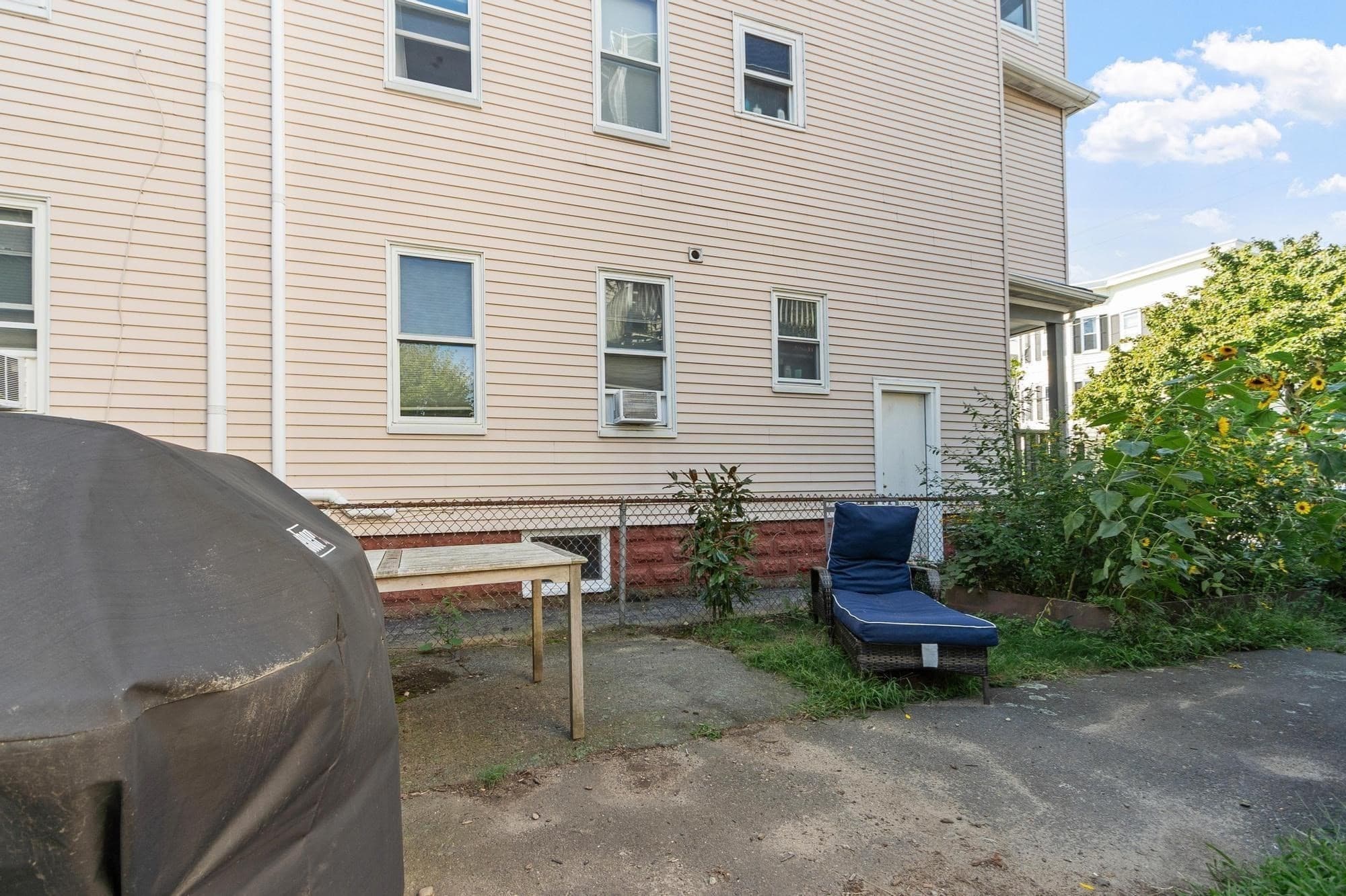 Condominium at 20 George St # 1, Cambridge MA 02140, Cambridge, photo 27 of 29