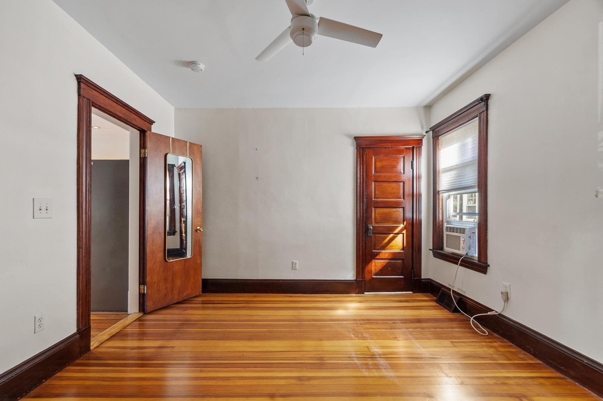Condominium at 20 George St # 1, Cambridge MA 02140, Cambridge, photo 14 of 29
