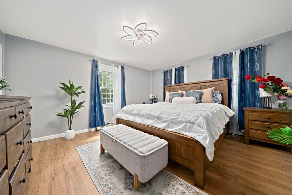 Single Family Residence at 198 Brook St, Rehoboth MA 02769, photo 11 of 42