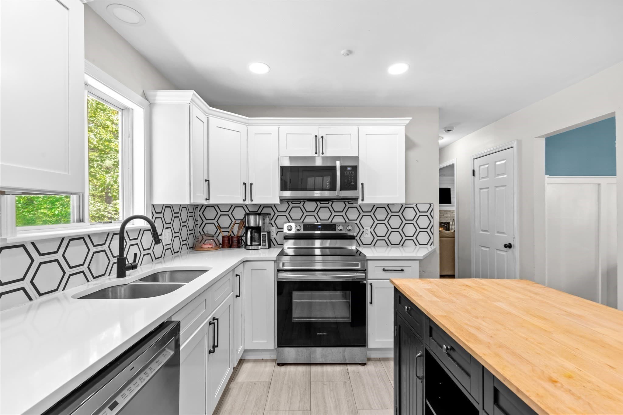 Single Family Residence at 178 Tremont St, Carver MA 02330, Carver, photo 10 of 36
