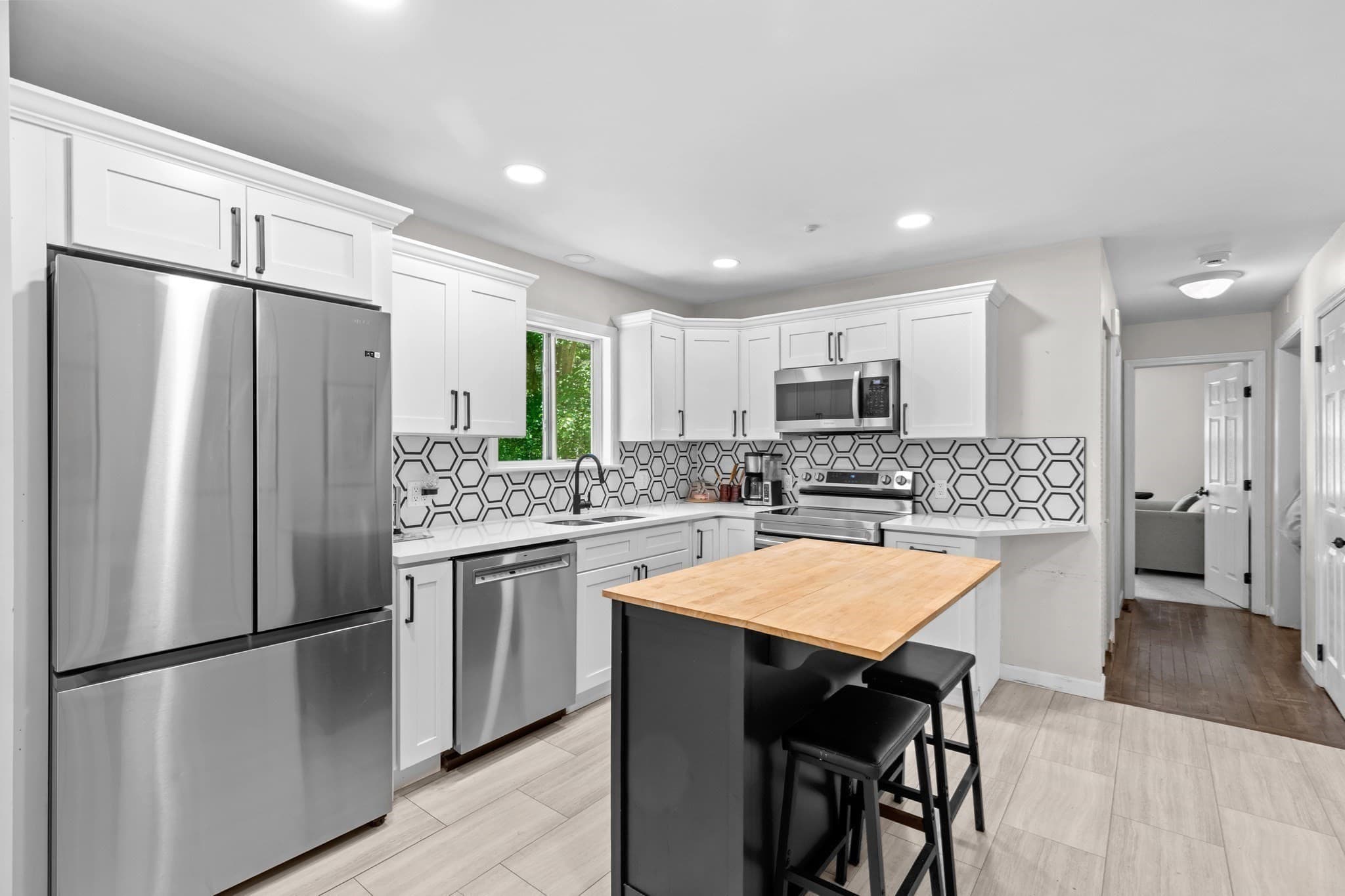 Single Family Residence at 178 Tremont St, Carver MA 02330, Carver, photo 8 of 36