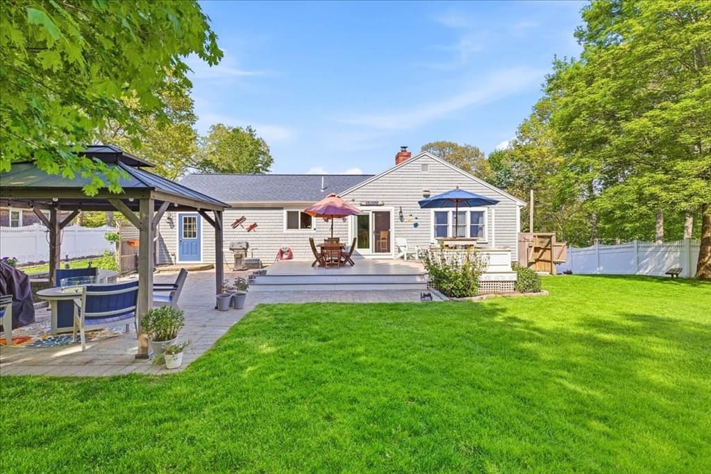 Single Family Residence at 9 Woodridge Rd, Sandwich MA 02537, photo 27 of 42