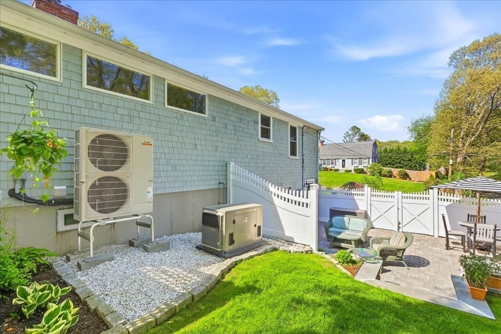Single Family Residence at 9 Woodridge Rd, Sandwich MA 02537, photo 36 of 42