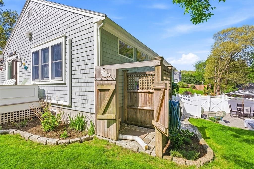 Single Family Residence at 9 Woodridge Rd, Sandwich MA 02537, photo 35 of 42