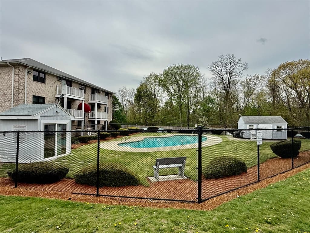 Condominium at 8 Kenmar Drive # 72, Billerica MA 01821, Billerica, photo 9 of 9