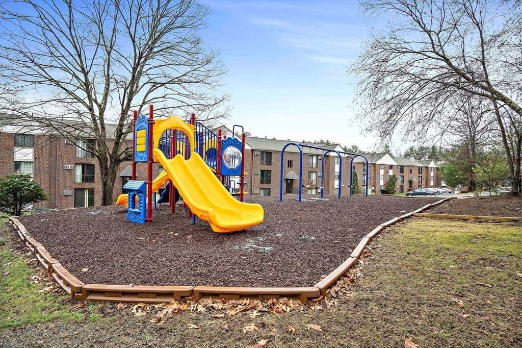 Condominium at 386 Great Road # A8, Acton MA 01720, Acton, photo 22 of 23