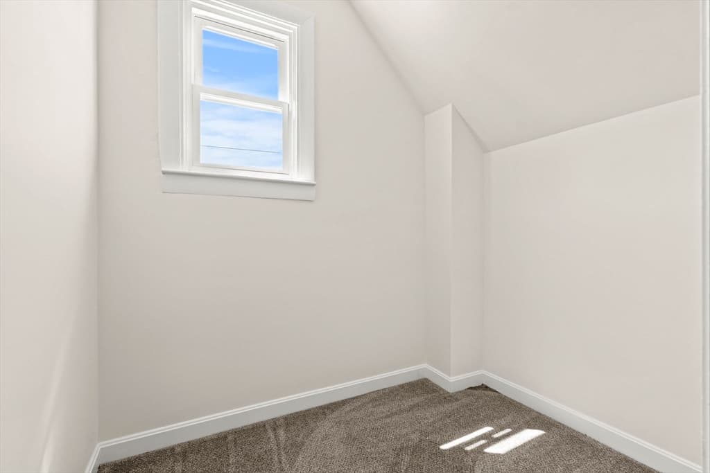 28 Hawthorne St, Lynn MA 01902 photo 23