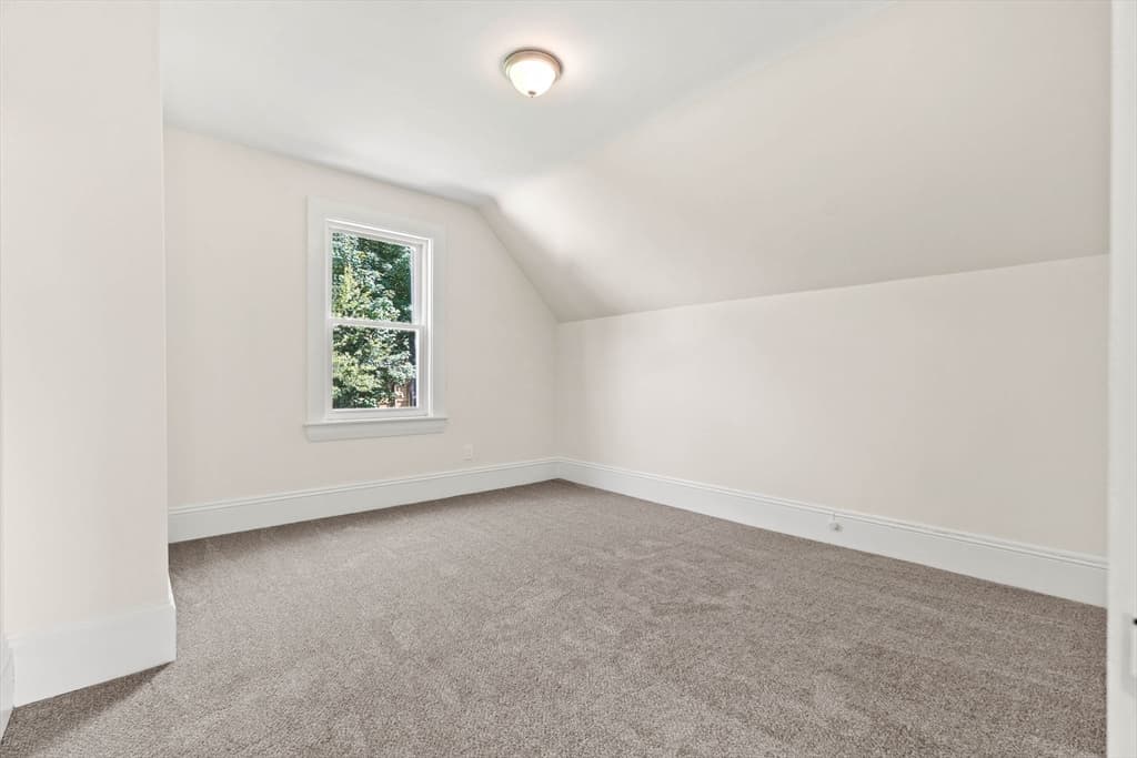 28 Hawthorne St, Lynn MA 01902 photo 29