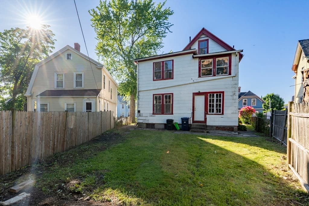 2 Family - 2 Units Up/Down at 10 Waterlow St, Boston MA 02121, Boston, photo 2 of 32
