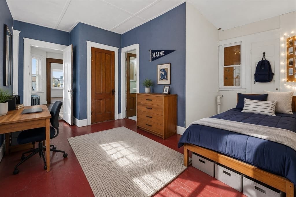 2 Family - 2 Units Up/Down at 10 Waterlow St, Boston MA 02121, Boston, photo 18 of 32