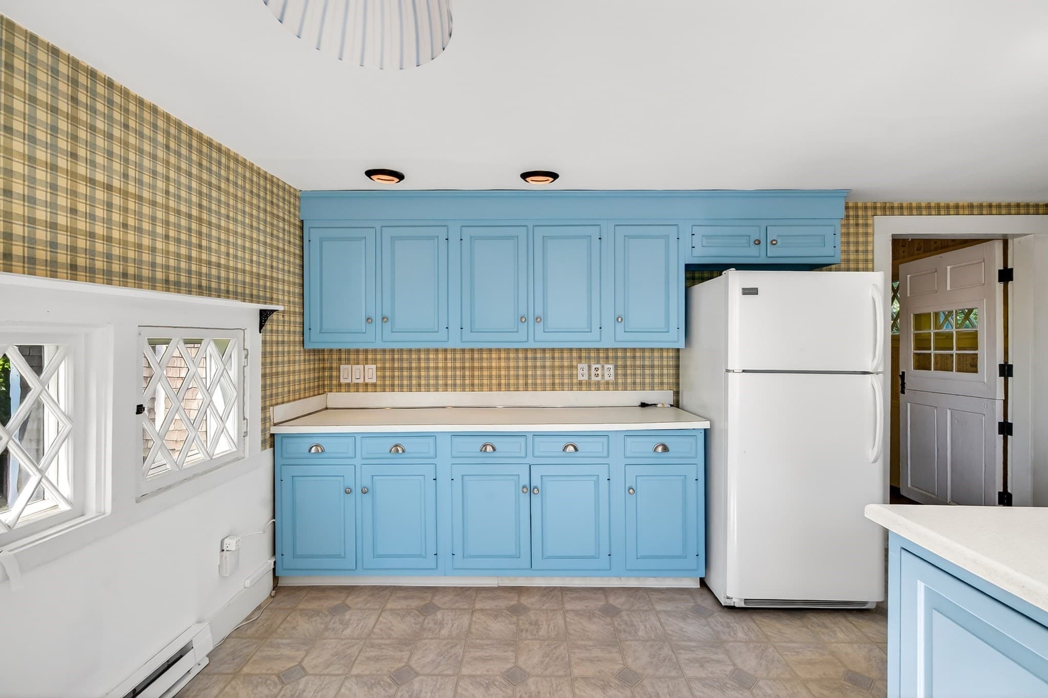 Single Family Residence at 17 S Main St, Petersham MA 01366, photo 12 of 42