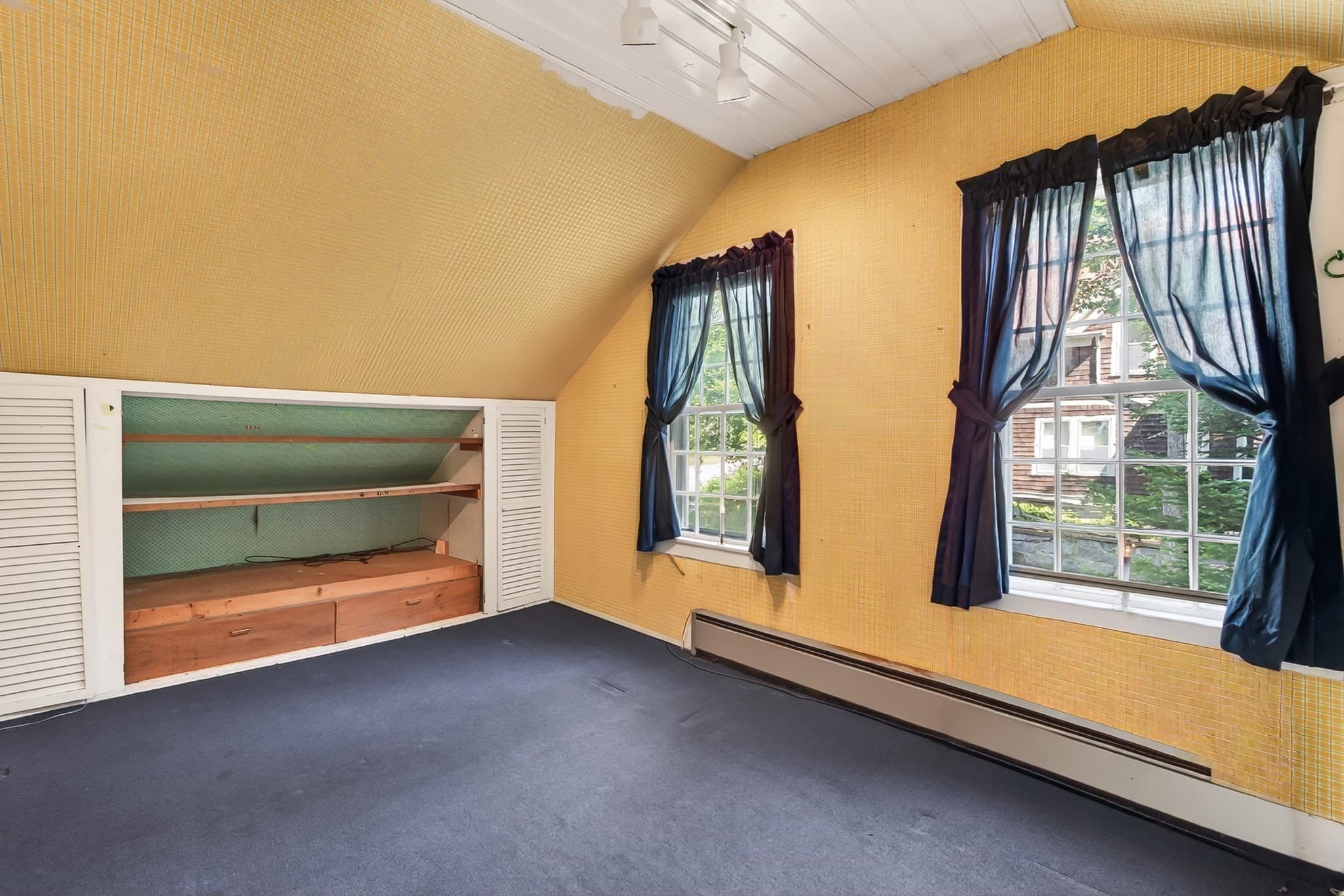 Single Family Residence at 17 S Main St, Petersham MA 01366, photo 21 of 42