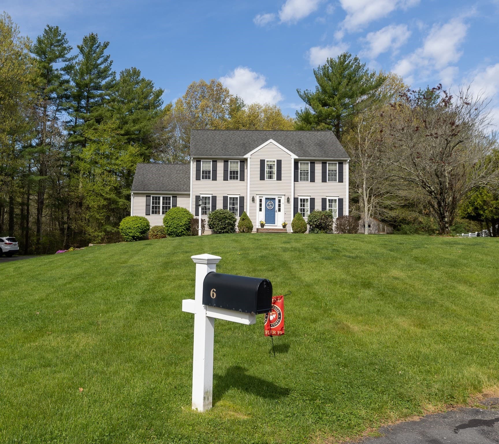 Single Family Residence at 6 Mckenzies Way, Berkley MA 02779, Berkley, photo 2 of 20