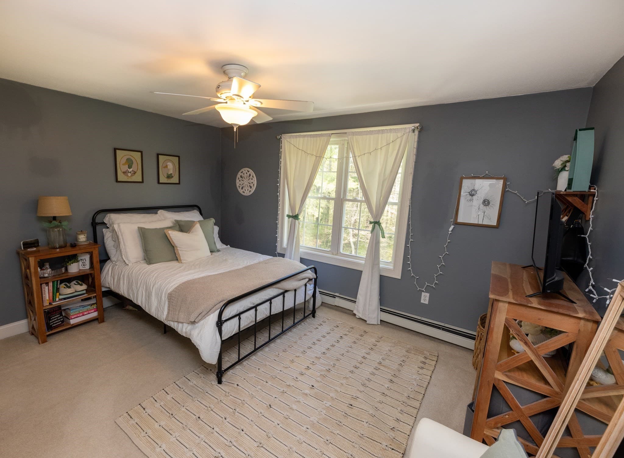 Single Family Residence at 6 Mckenzies Way, Berkley MA 02779, Berkley, photo 16 of 20