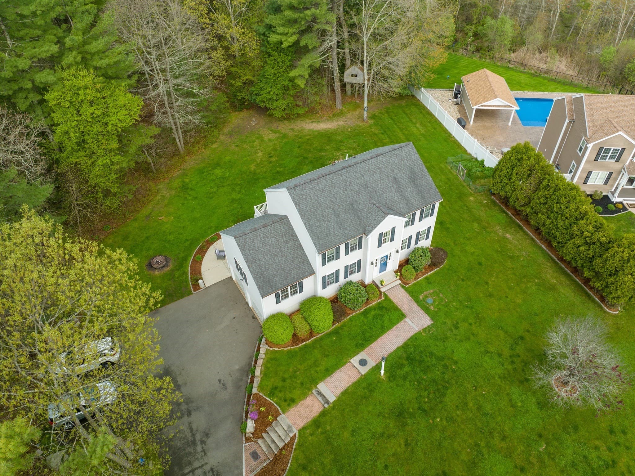 Single Family Residence at 6 Mckenzies Way, Berkley MA 02779, Berkley, photo 5 of 20