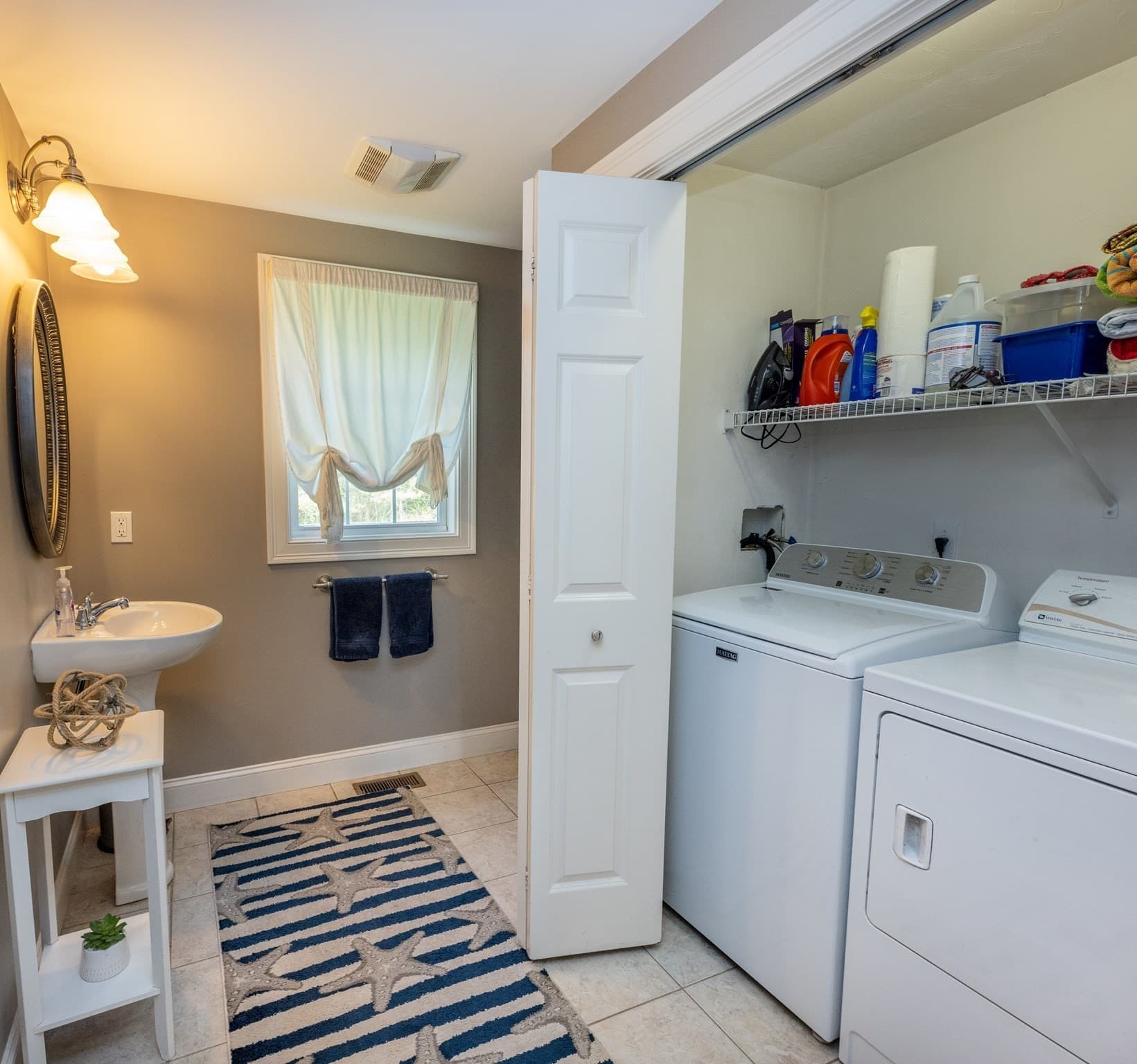 Single Family Residence at 6 Mckenzies Way, Berkley MA 02779, Berkley, photo 14 of 20