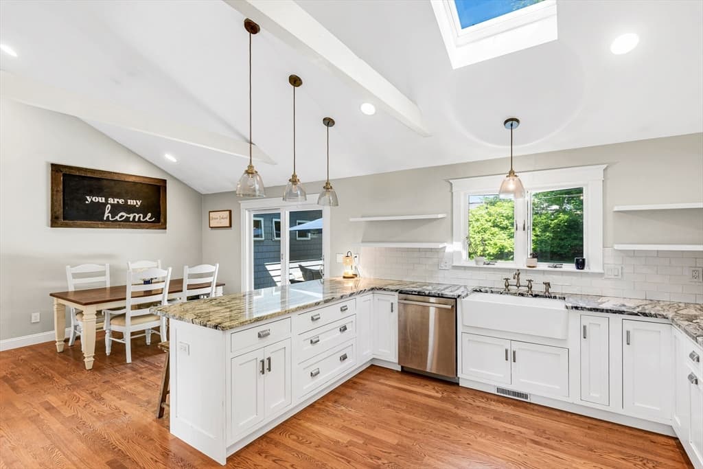 Single Family Residence at 20 Hoyts Ln, Newburyport MA 01950, photo 5 of 40